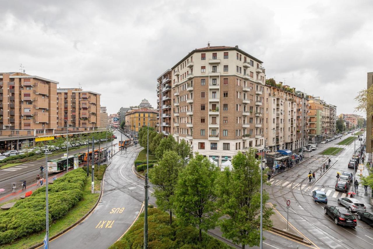 Piazza De Angeli M1 Comfortable Flat With Balcony Milão Exterior foto